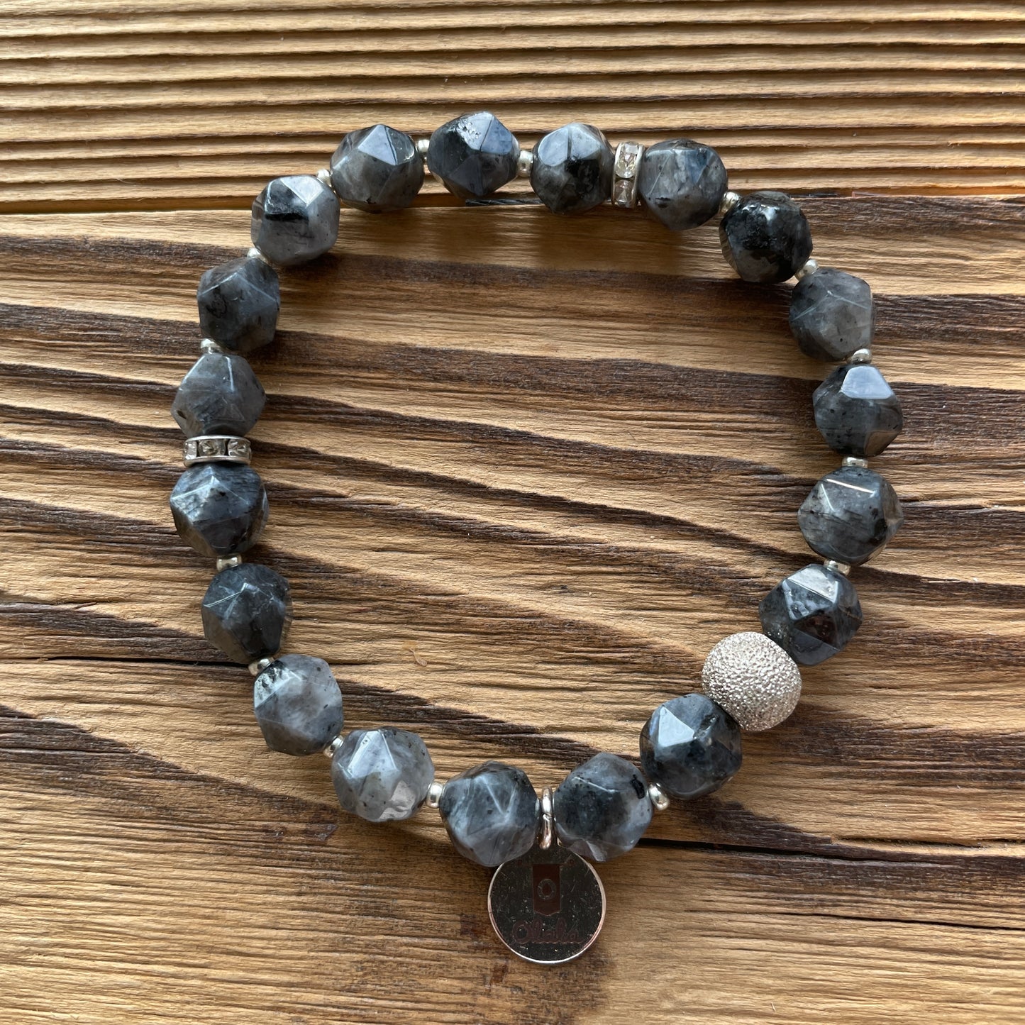 Bracelet en perles de Labradorite